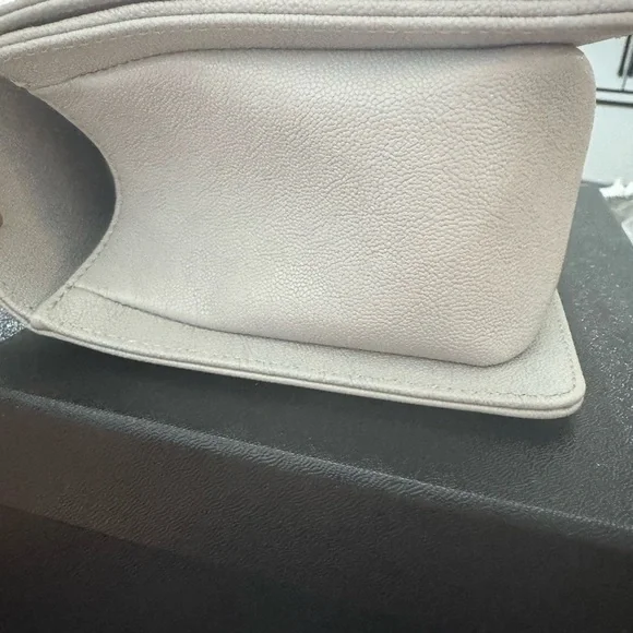 CHANEL New full set Chanel Grey hard to find color medium boy bag - Picture 7 of 13